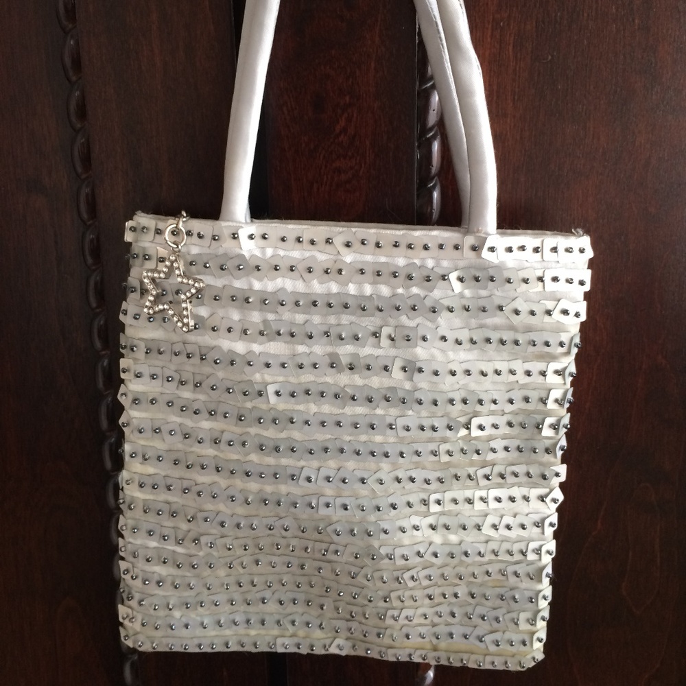 Vintage 90’s Nine West Silver Handbag Purse Bag Beaded Sequins Star Bling Shiny